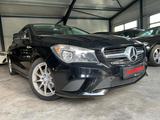 Mercedes-Benz CLA Shooting Brake CLA 220 CDI / d 4Matic - schwarze Mercedes-Benz CLA Shooting Brake