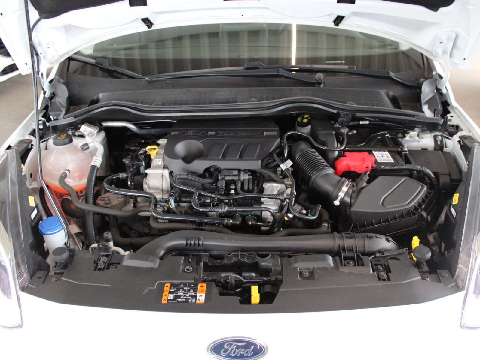 Fahrzeugabbildung Ford Fiesta MHEV Titanium 5-trg Klima LED WinterPaket