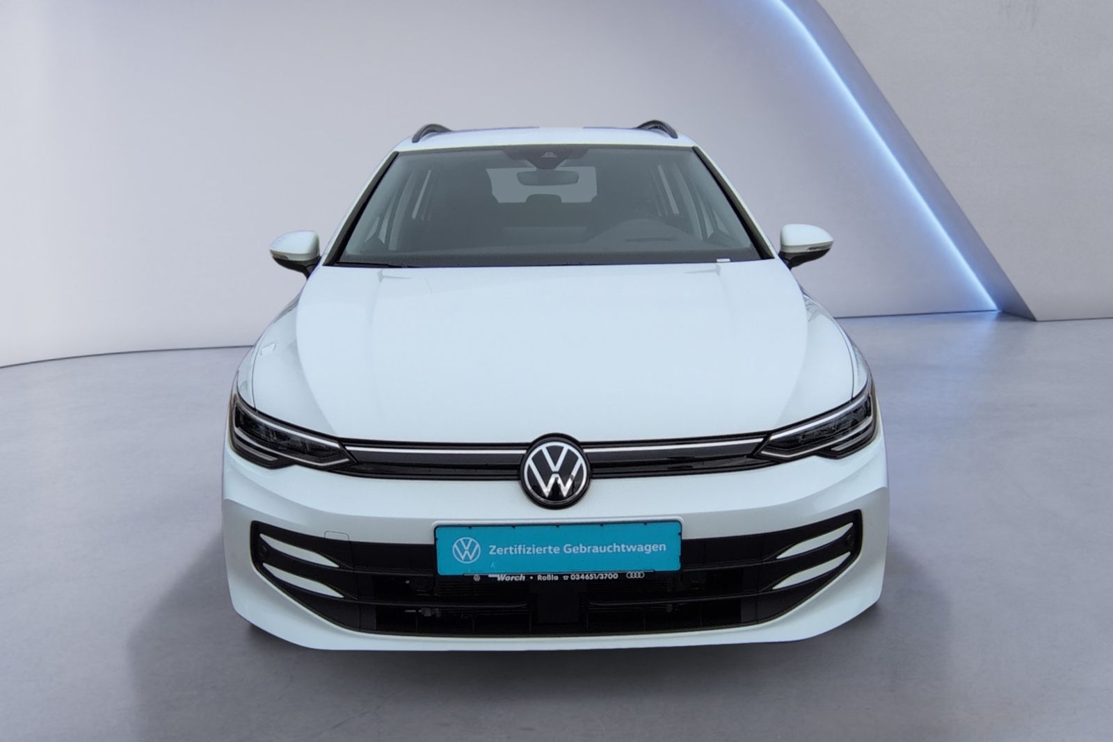 Golf VIII Variant 2.0TDI DSG Life HUD+AHK+LED