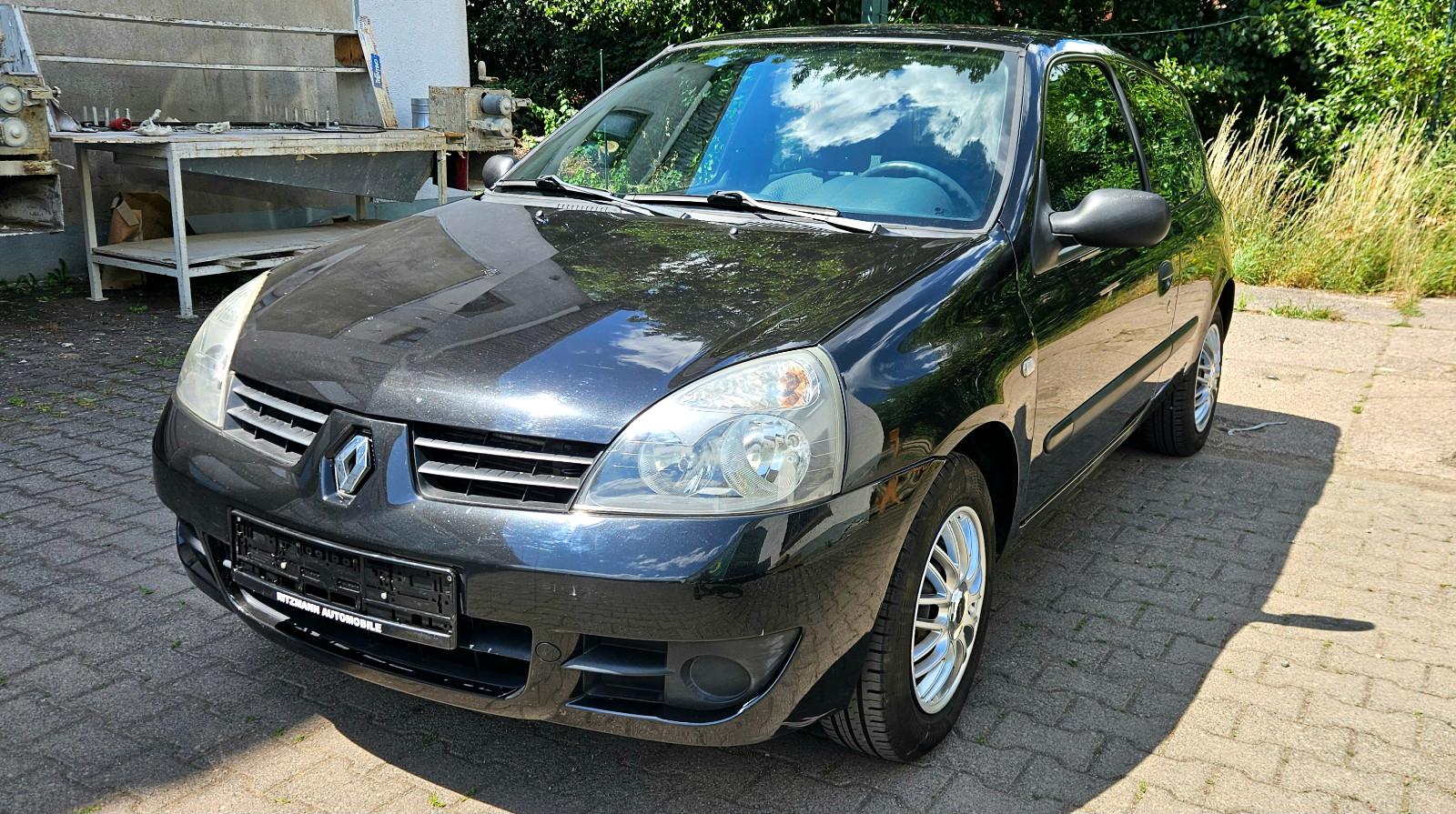 Renault Clio II Campus / Klima / TÜV NEU
