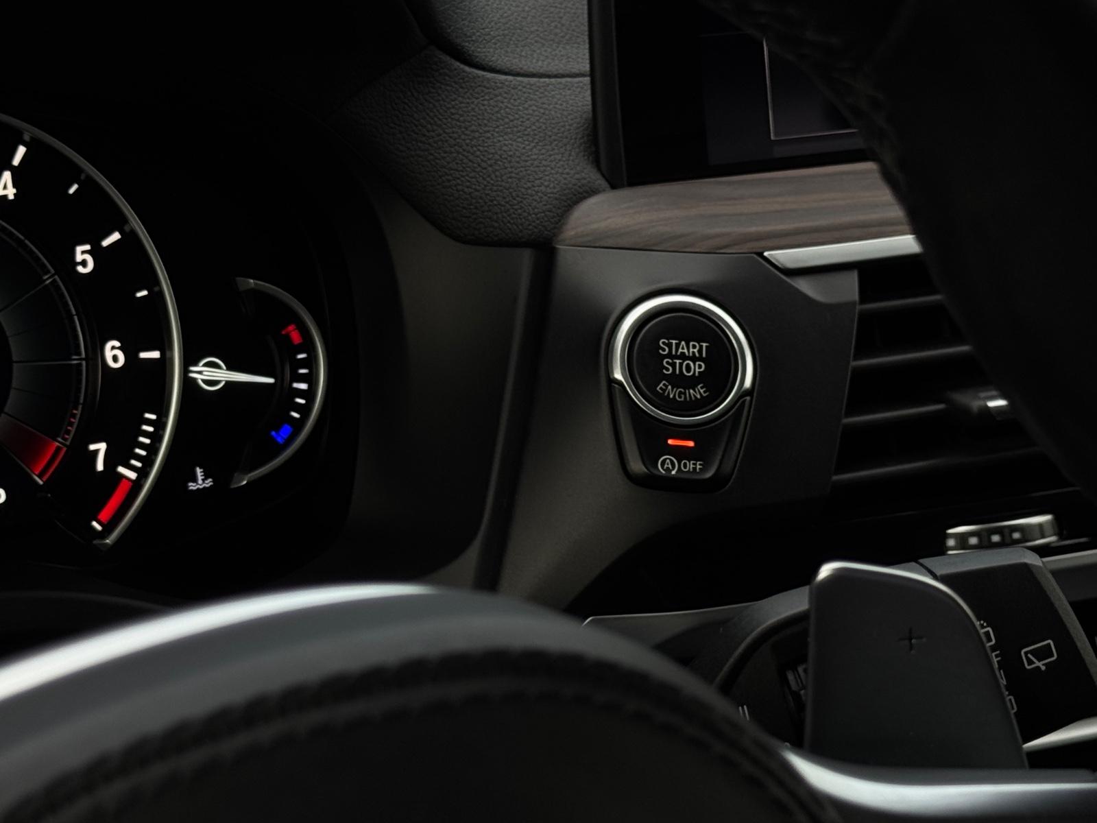 BMW X3 M40 i*M Performance*HuD*SPORTSZITE*GARANTIE*
