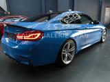 BMW M4 COUPE /CARBON/AERO-PAKET/DEUTSCHES FAHRZEUG - gebrauchte BMW M4 aus dem Jahr 2018