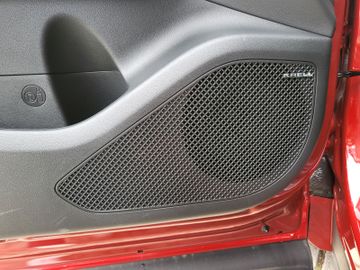 Fahrzeugabbildung Hyundai TUCSON 1.6 T-GDi 180PS DCT 48V 4WD N-LINE PANO