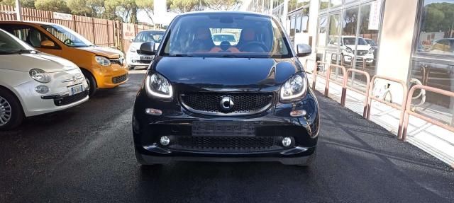 Smart smart forTwo 1.0 71 cv Benzina Tetto Bicolore