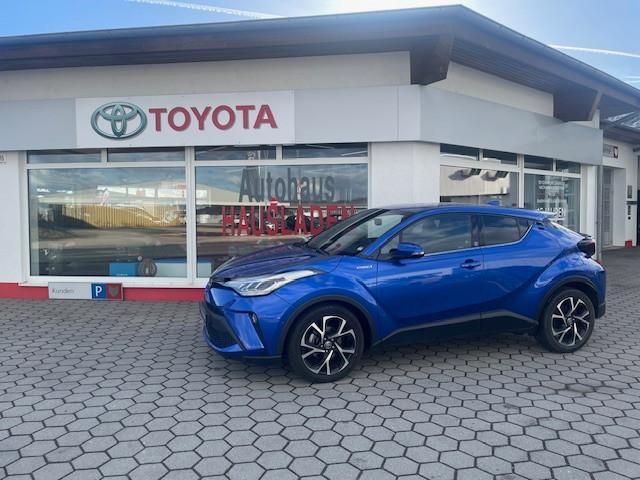 Toyota C-HR Hybrid Team D