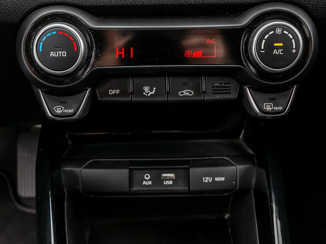 Kia Stonic Vision Kamera Sprachbedienung Navi