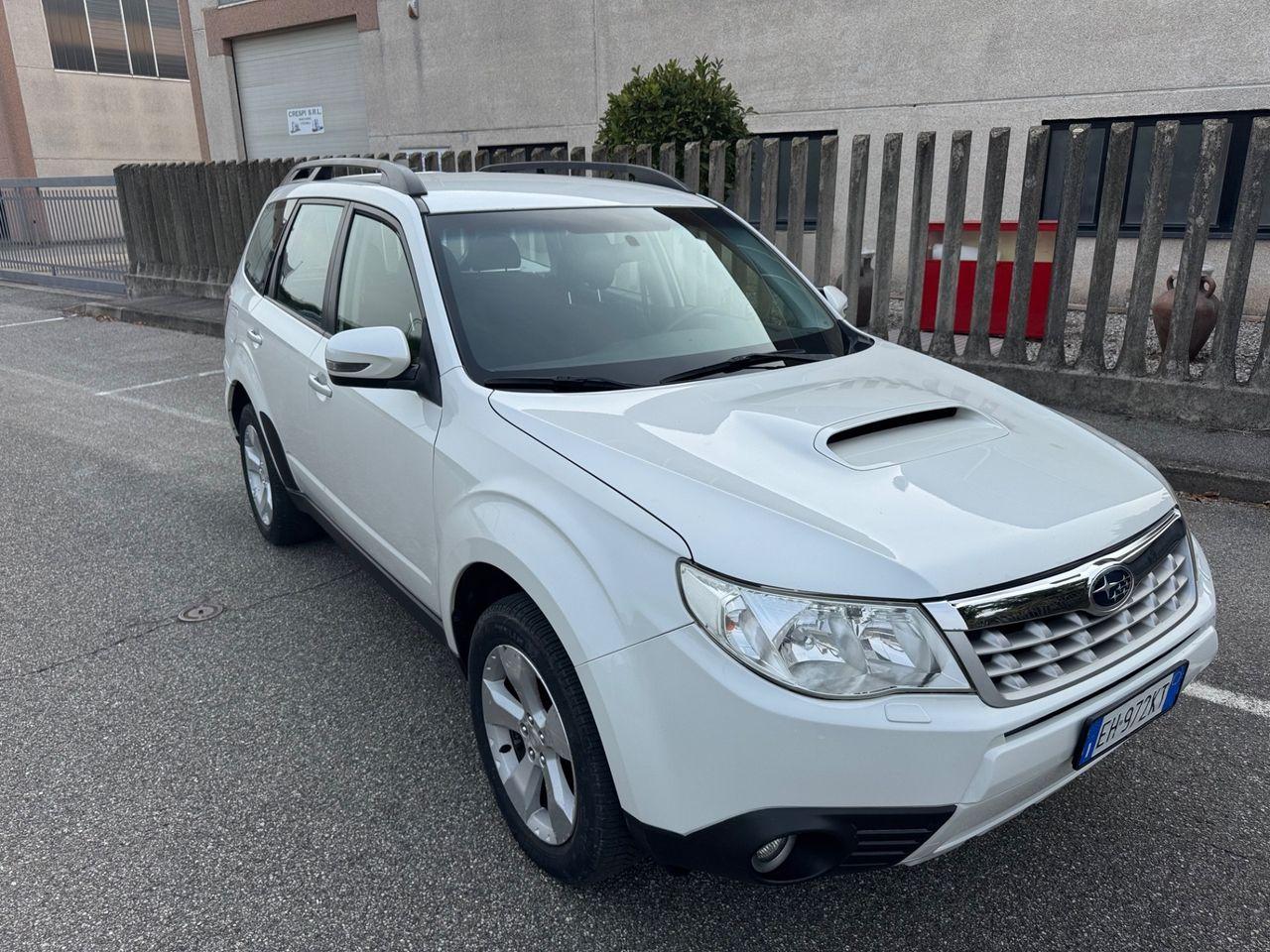 Subaru Forester 2011 — photo 7