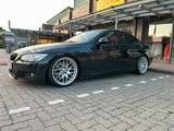 BMW E92 325i M-Paket - BMW 325: 325i 92