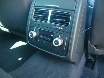 Volkswagen Touareg - 7