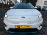 Kia e-Niro Spirit 64kWh|Garantie04/28|SOH98%|Lederp. - weiße Kia Niro EV