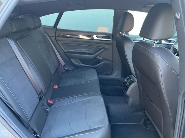 Arteon 2.0 TSI DSG R-Line AHK/Kamera/ACC/Navi
