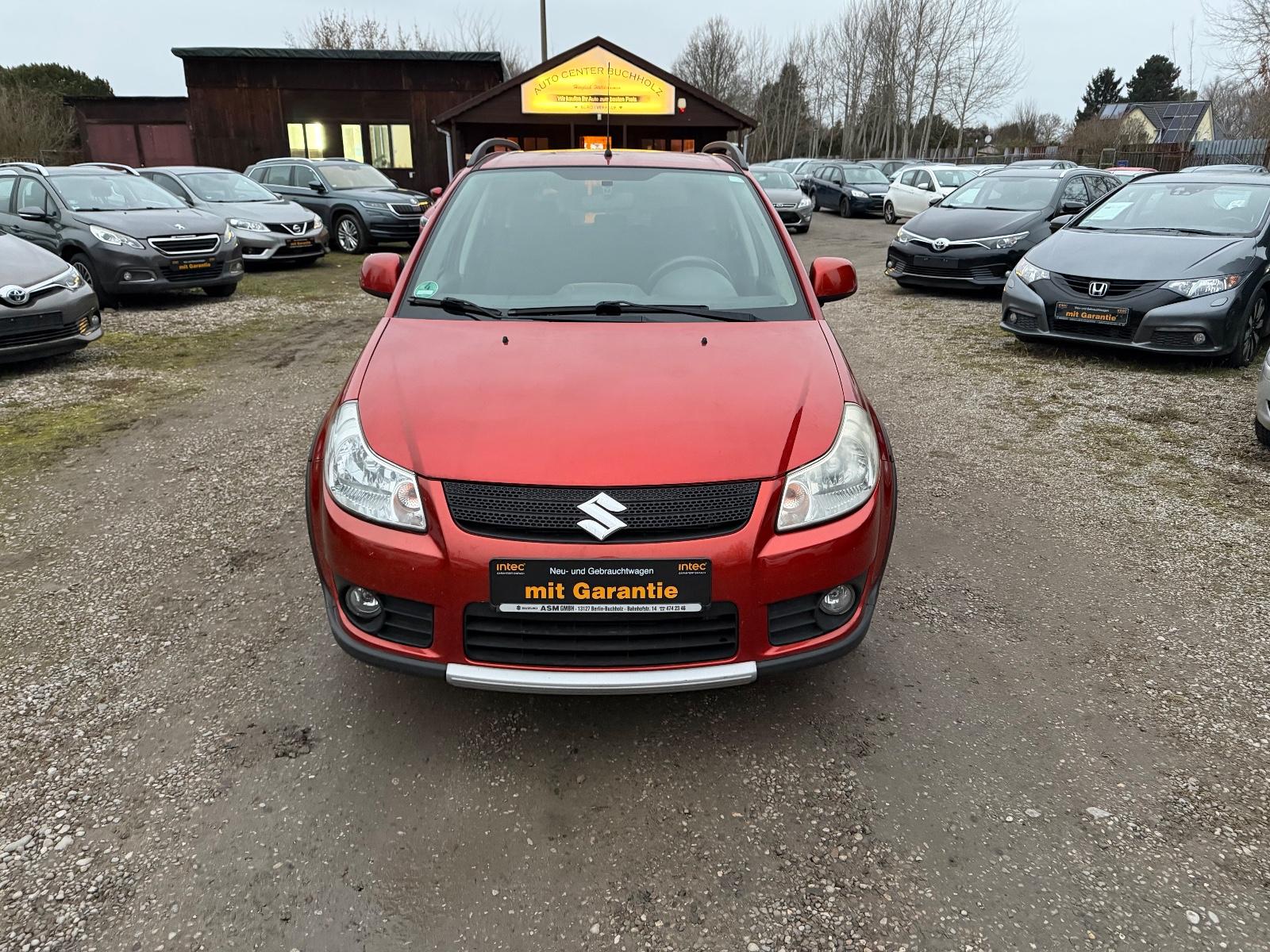 Suzuki SX4 2006 — rear view