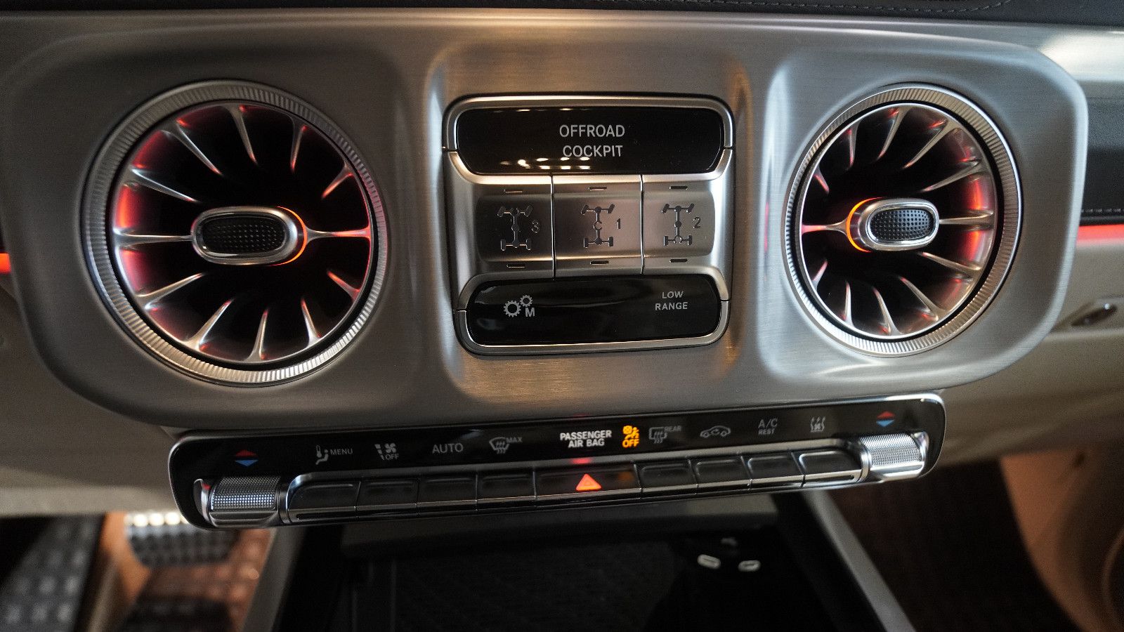 Mercedes-Benz G 63 AMG*DESIGNO*STAHZ*GLASDACH*22 ZOLL* foto 18
