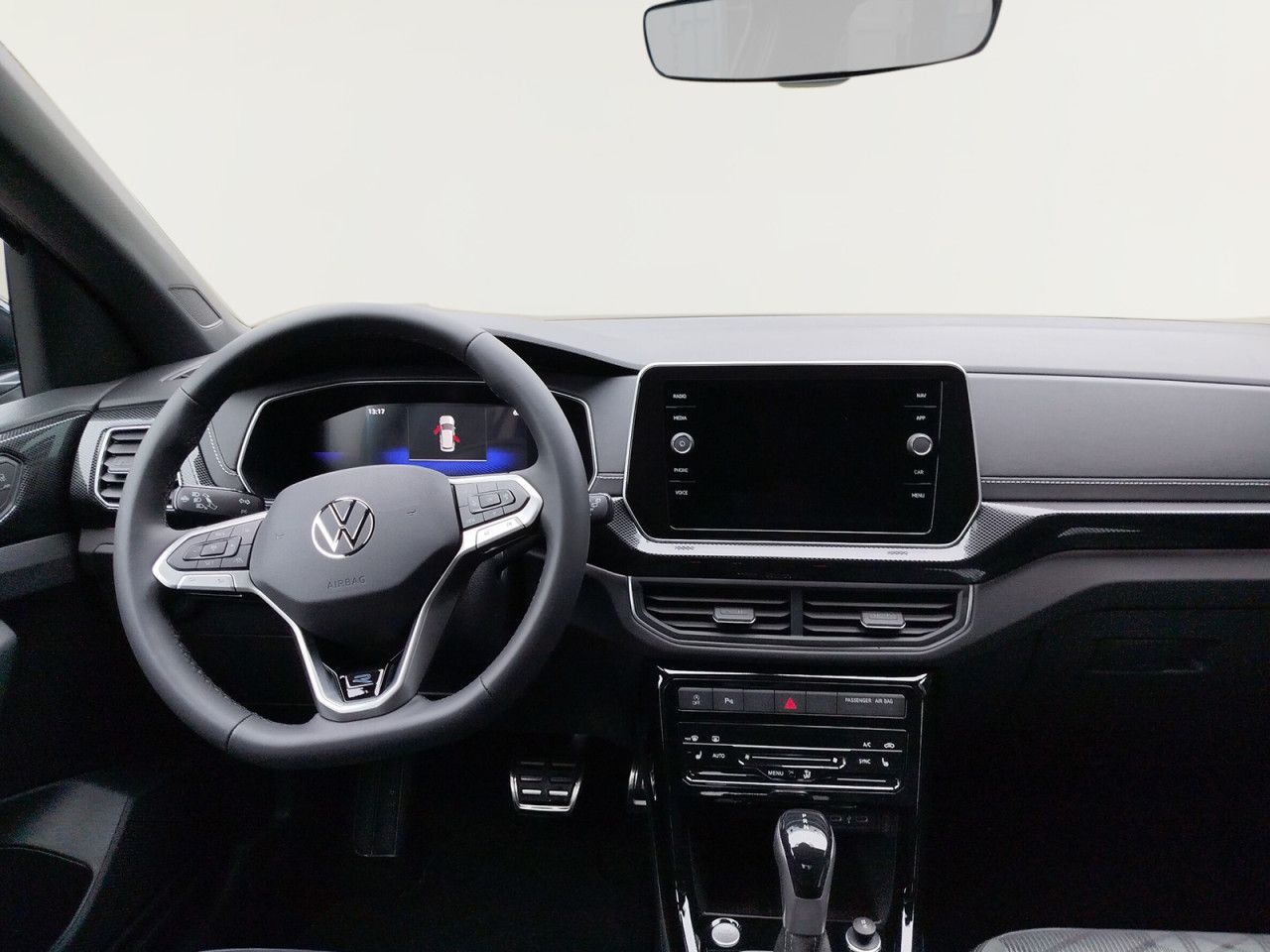 Fahrzeugabbildung Volkswagen T Cross R-Line 1.5 110 TSI D7F