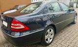 Mercedes-Benz C 200 Kompressor Elegance SH-Dach Temp AHK 2PDC - Mercedes-Benz C-Klasse: Elegance