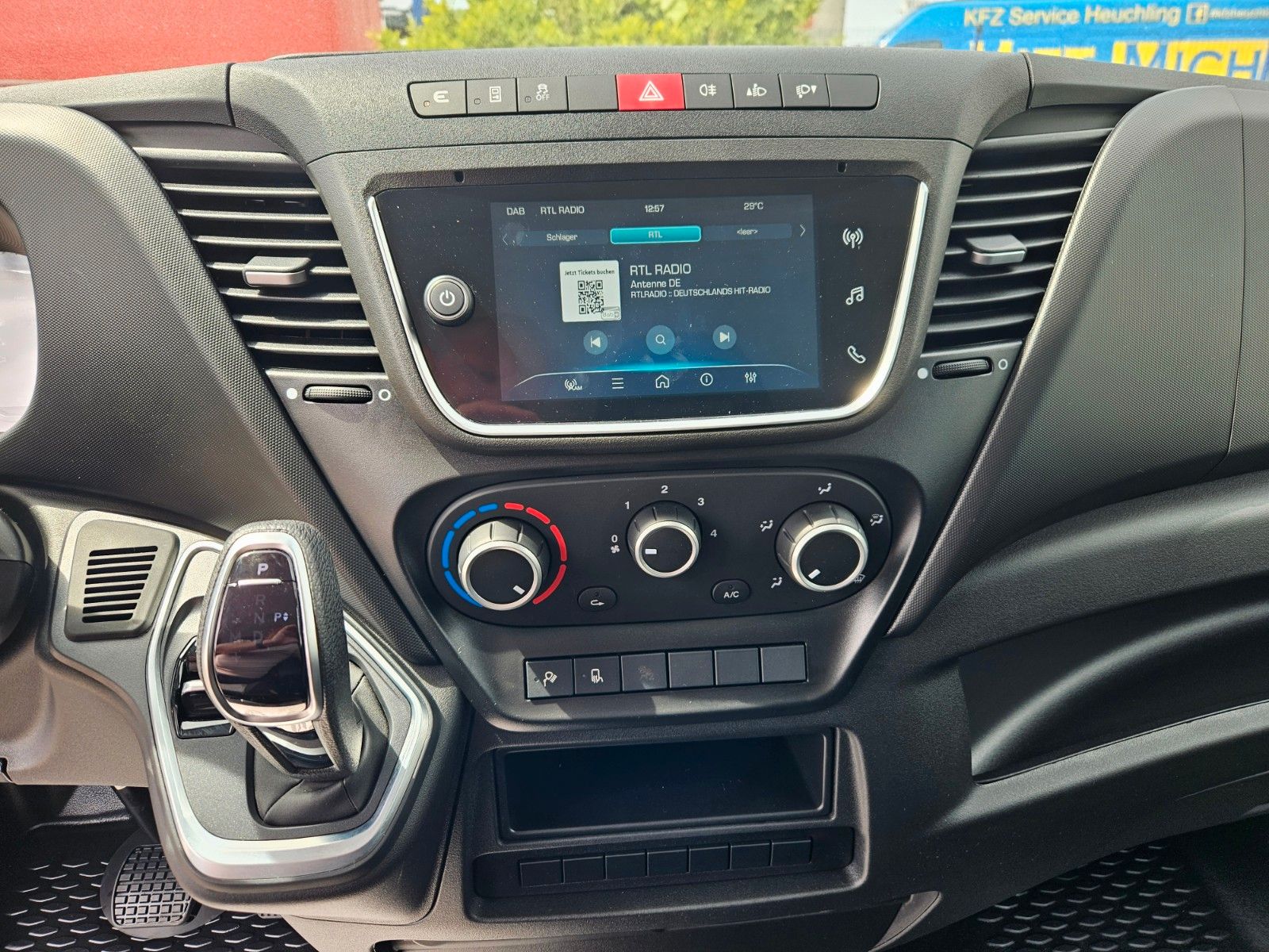 Fahrzeugabbildung Iveco Daily 35S16H 3.0A8 V Y