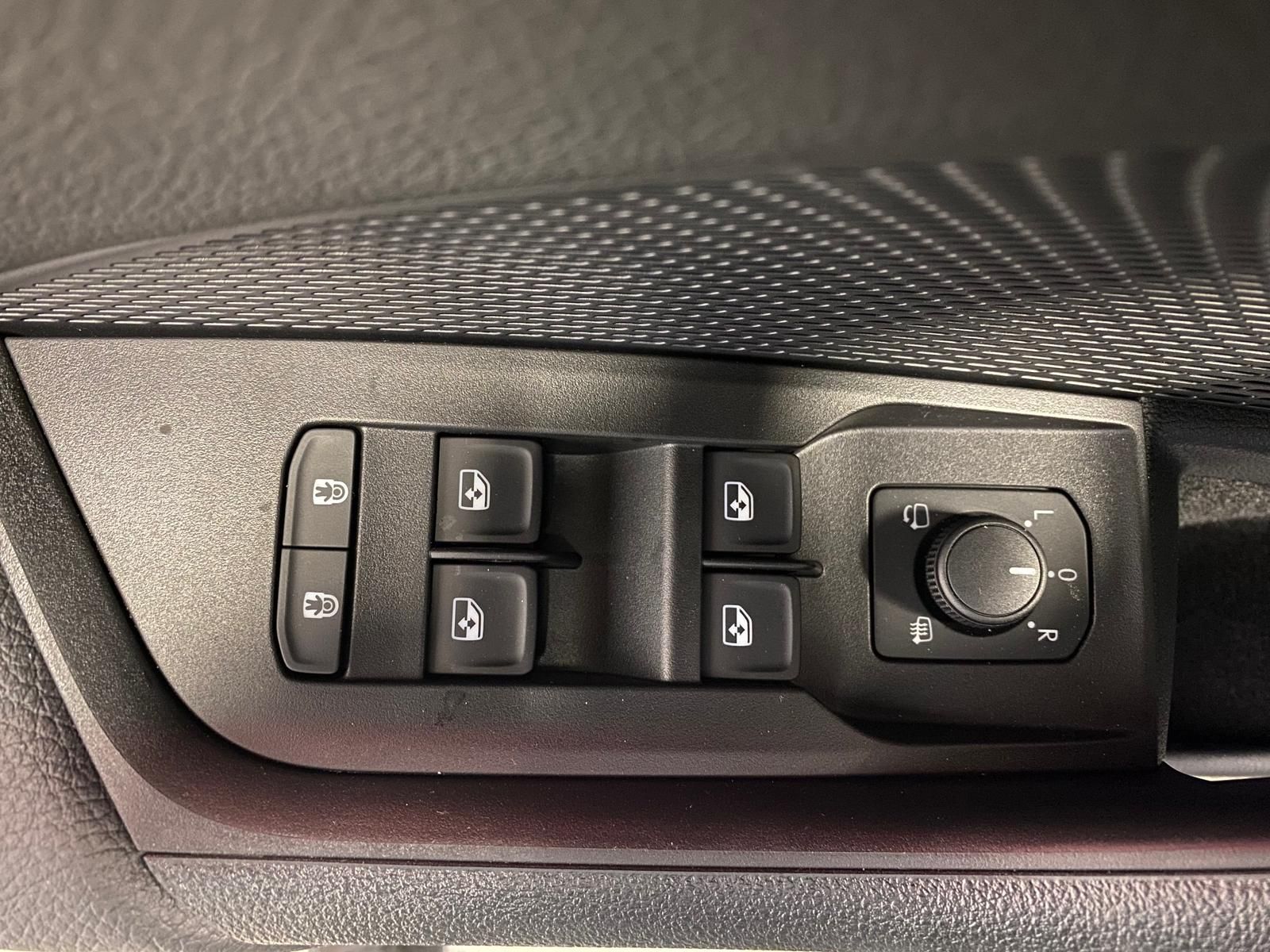 Fahrzeugabbildung SKODA Octavia 1.5 TSI DSG mHEV SPORTLINE+MATRIX+ACC+++
