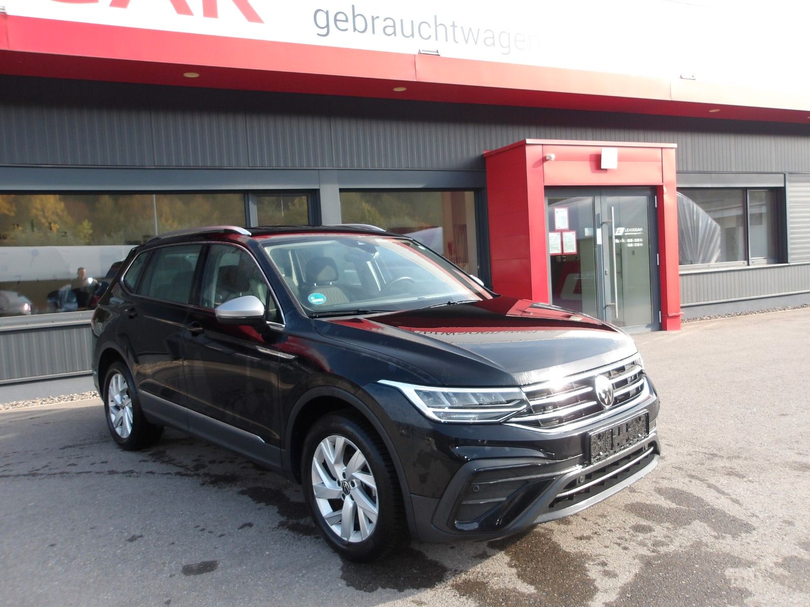Volkswagen Tiguan Allspace Life *7 SITZE*AHV*EXP. 18990* imagem 3