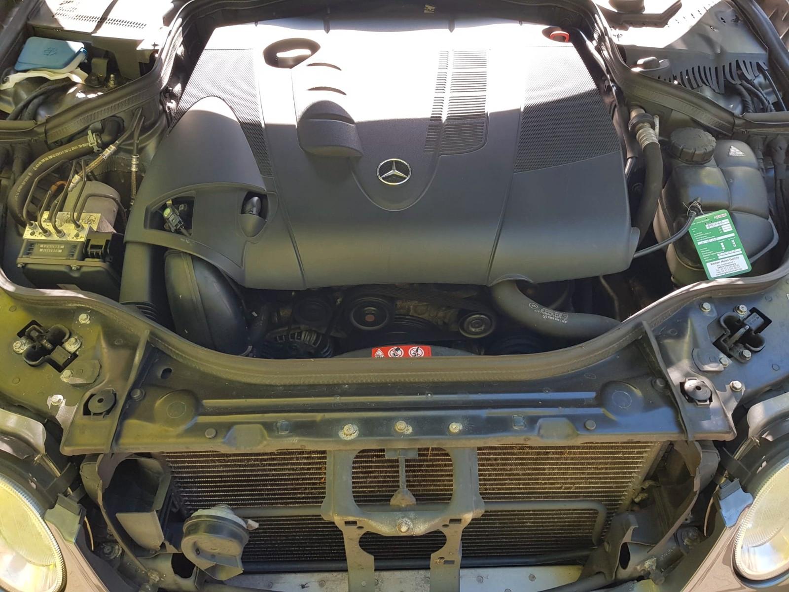 Mercedes-Benz E 220 CDI AVANTGARDE Avantgarde