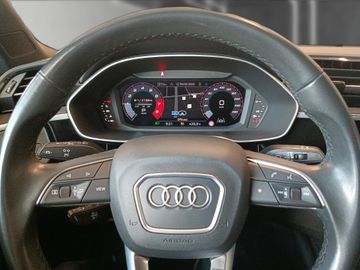 Audi Q3 - 11