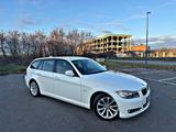 BMW Bmw 318d cat Touring Attiva 143cv FL Unico Propr - BMW 318 aus 2009: 318d