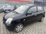 Kia Picanto 1.1 LX - Kia Picanto aus 2005 mit Benzin-Antrieb: Kleinwagen