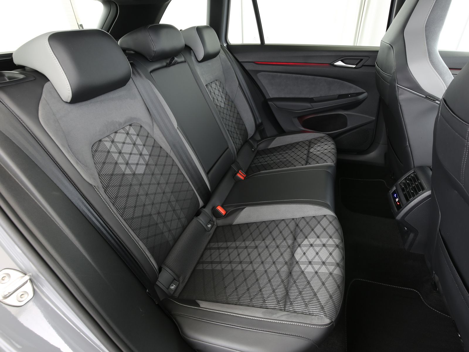 Volkswagen Golf - Bild 16