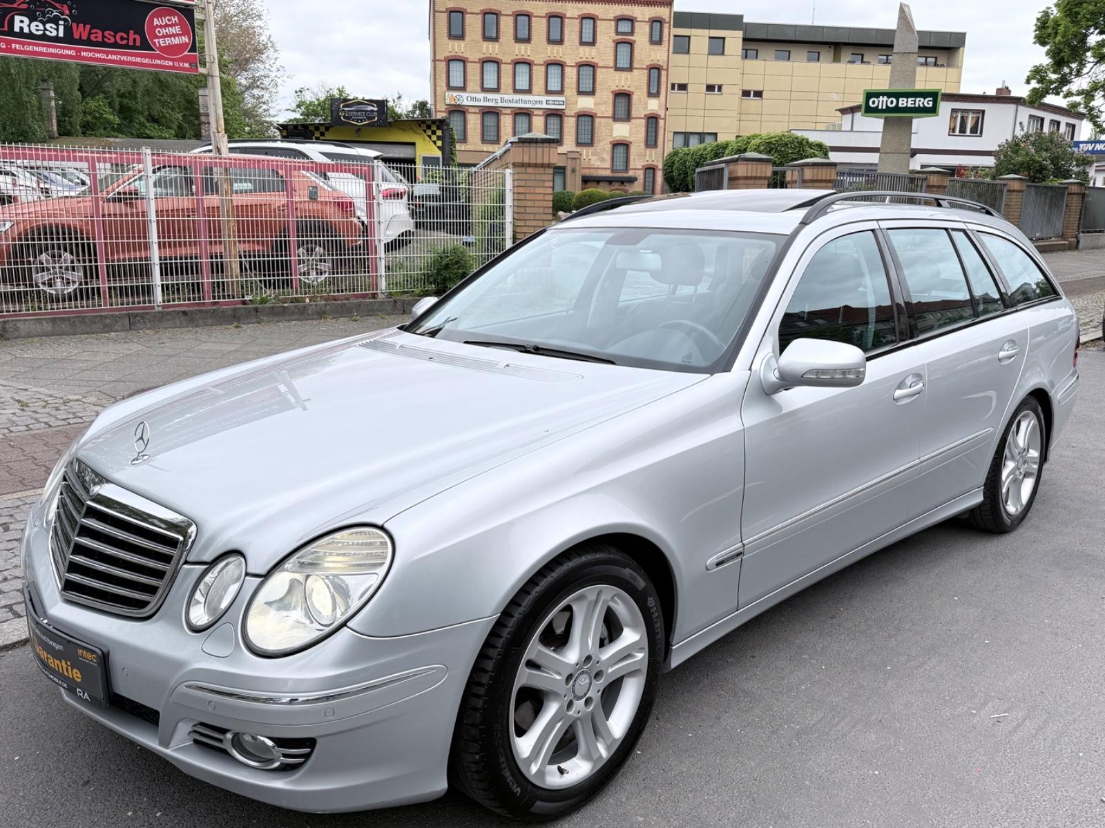 Mercedes-Benz E 220 CDI T AVANTGARDE +T-LEDER*BI-XENON*S-DACH+