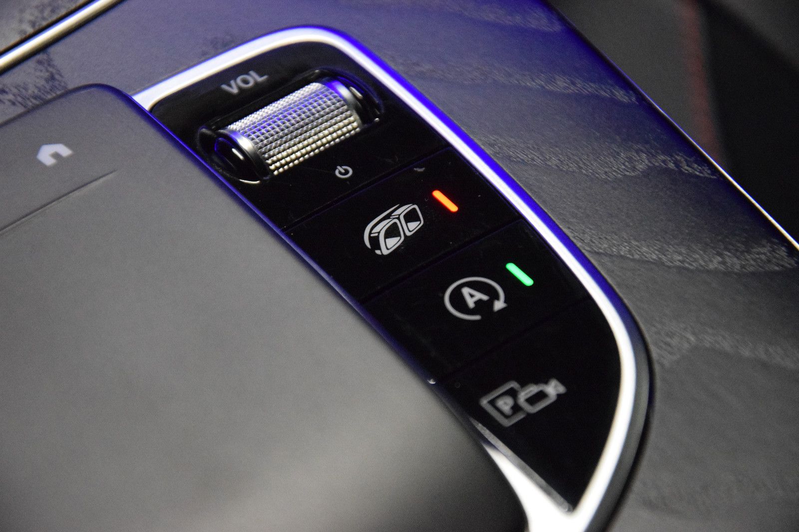 Fahrzeugabbildung Mercedes-Benz CLS 53 AMG 4Matic s.AGA 360°Luftfahr Memory STHZ