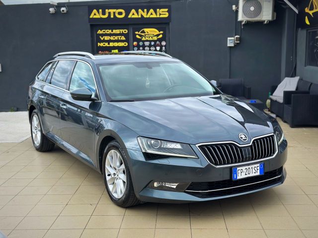 Skoda Superb 1.6 TDI Wagon Executive Garanzia 12