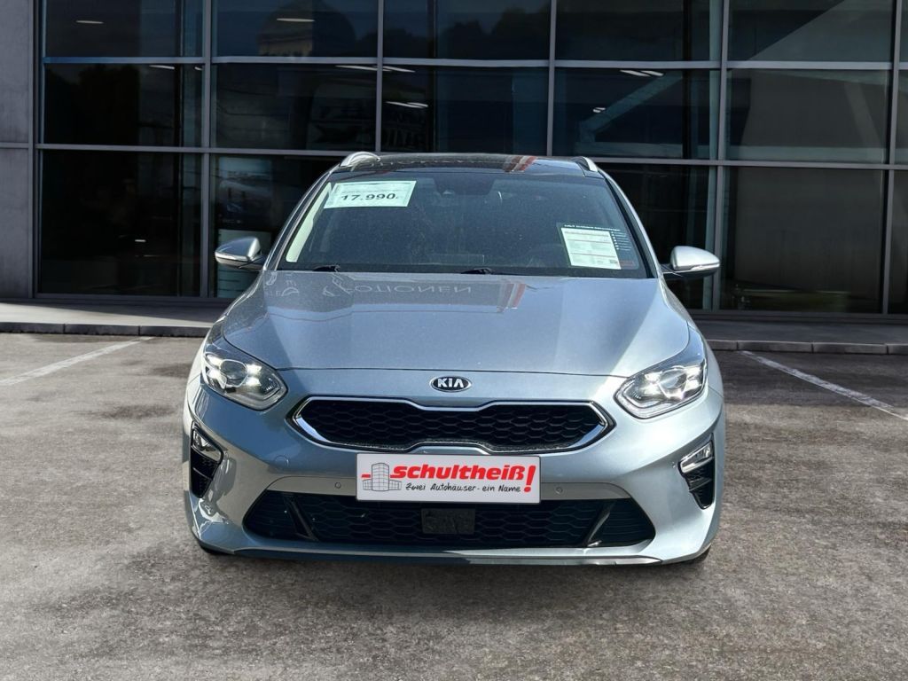 Fahrzeugabbildung Kia Ceed SW 1.6 CRDi DCT Platinum Edition