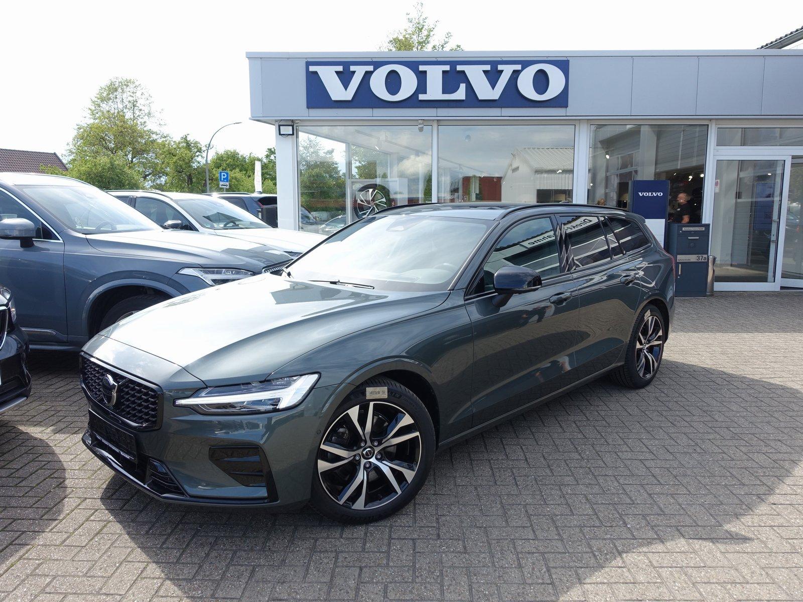 Volvo V60 Plus Dark B4 /Pano/H&K/360°/BLIS/Head-Up