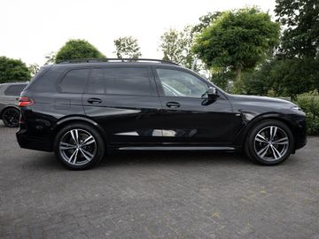 BMW X7 - 4