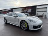 Porsche Panamera Sport Turismo 4 E-Hybrid Sport Chrono - Porsche Panamera mit Hybrid-Antrieb: Head-Up Display