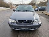 Volvo V40 1.8i Comfort*Klima*TÜV/AU NEU* - Volvo aus 2001