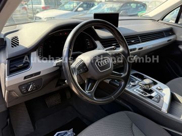 Audi Q7 - 8