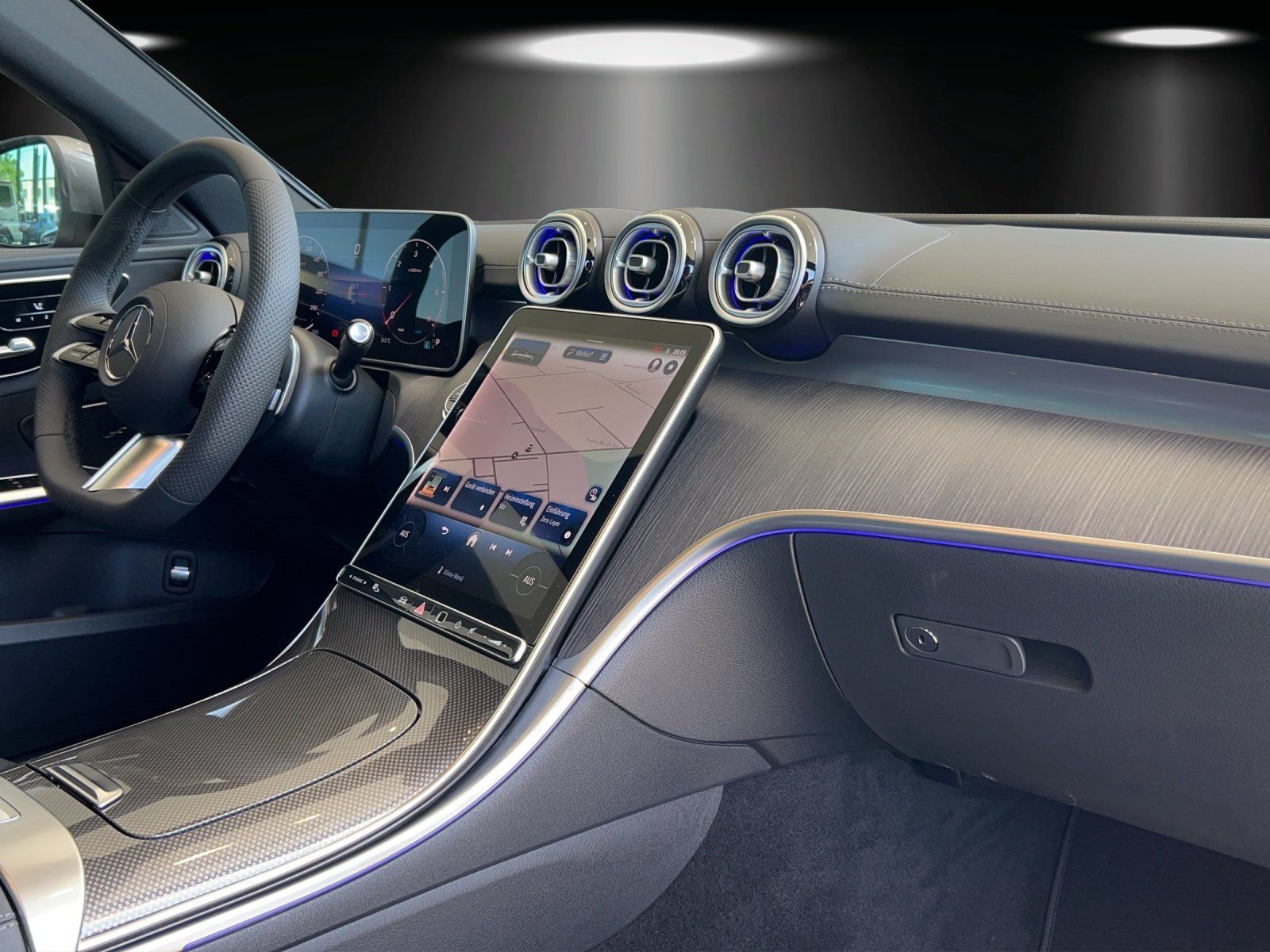 Fahrzeugabbildung Mercedes-Benz C 220 d T AMG Digital DISTRO Pano WINTER 360 19"