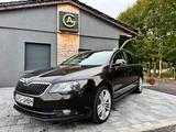 Skoda Superb 2.0 TDI Combi Exclusive,Pano.,DSG,Leder,X - Skoda Superb Exclusive mit Diesel-Antrieb