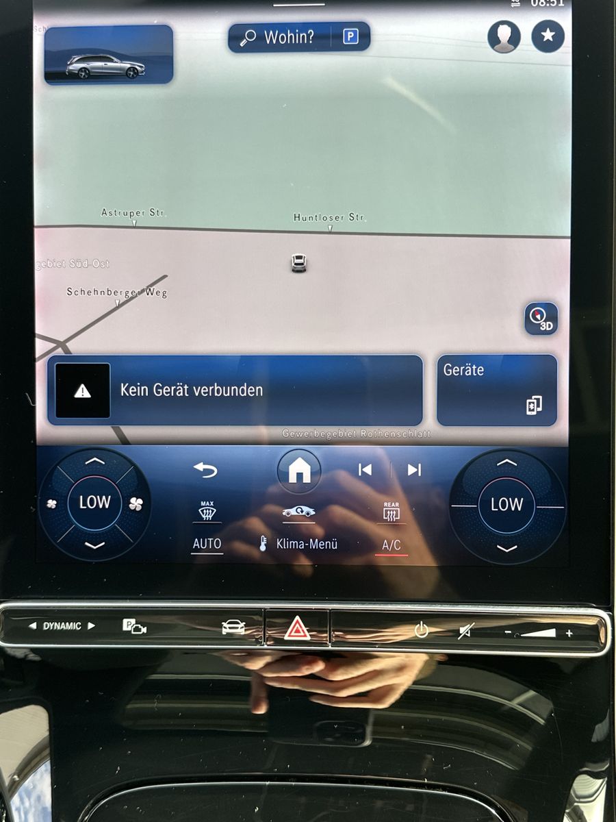 Fahrzeugabbildung Mercedes-Benz C 220d T AMG-Line NAV+LED+ACC+PANO+DISTRONIC+VC