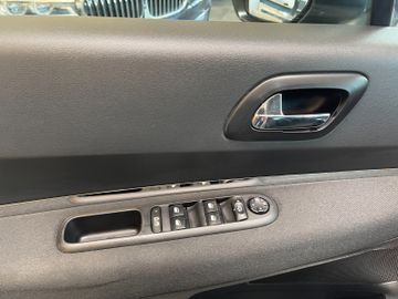 Peugeot 5008 Active *7.SITZER*KLIMA*TEMPOMAT*PDC*
