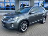 Kia Sorento Platinum Edition 4WD - Kia Sorento Gebrauchtwagen in Düsseldorf