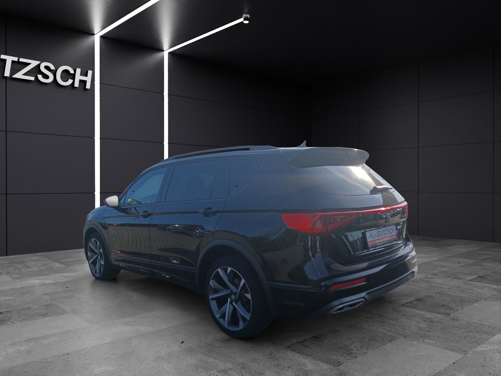 Fahrzeugabbildung SEAT Tarraco TDI FR-Line DSG 4Drive LED AHK Navi AID