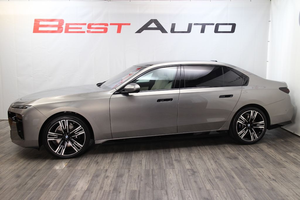 BMW 740