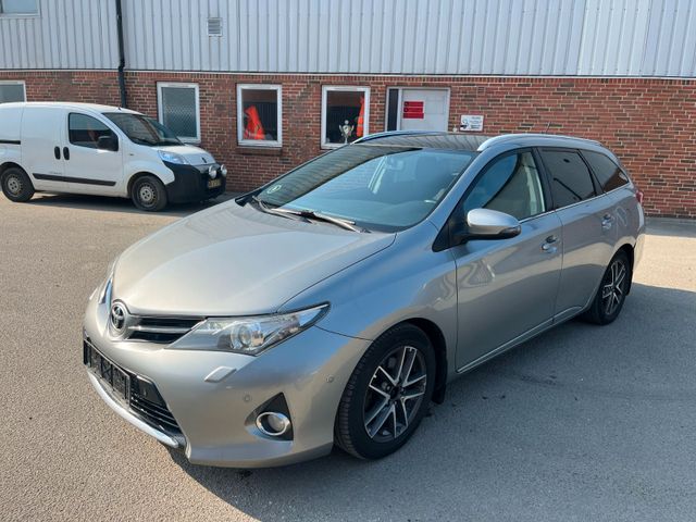 Toyota Auris Touring Sports Touring Sports 2,0-l-D-4D