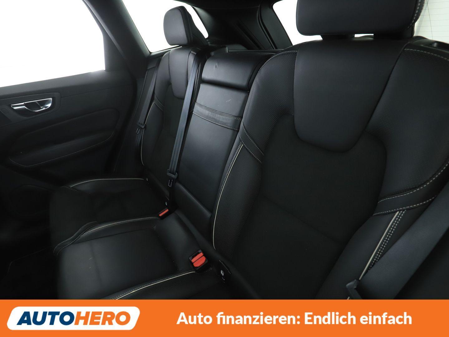 Volvo XC60 2.0 D4 R Design AWD Aut.*NAVI*LED*TEMPO*PDC