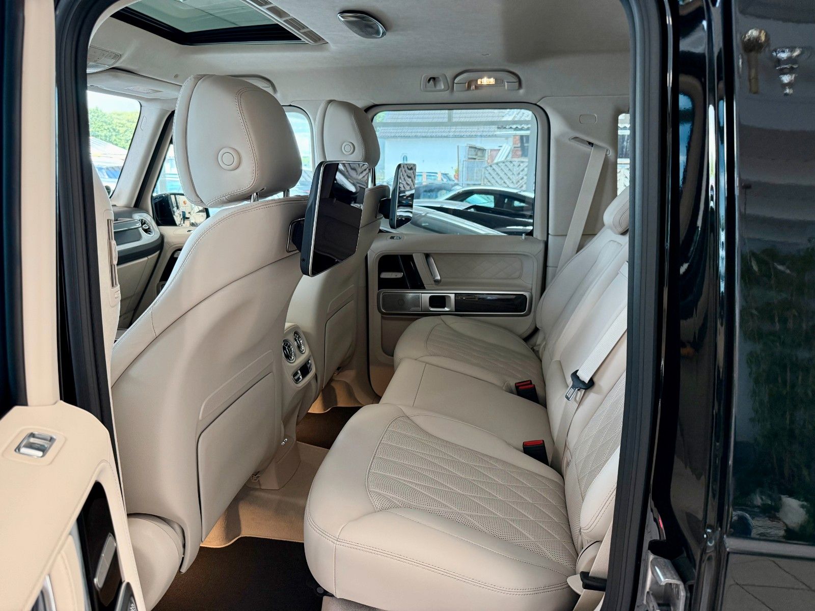 Fahrzeugabbildung Mercedes-Benz G 63 AMG Superior/A22/MY26/Performance/FOND