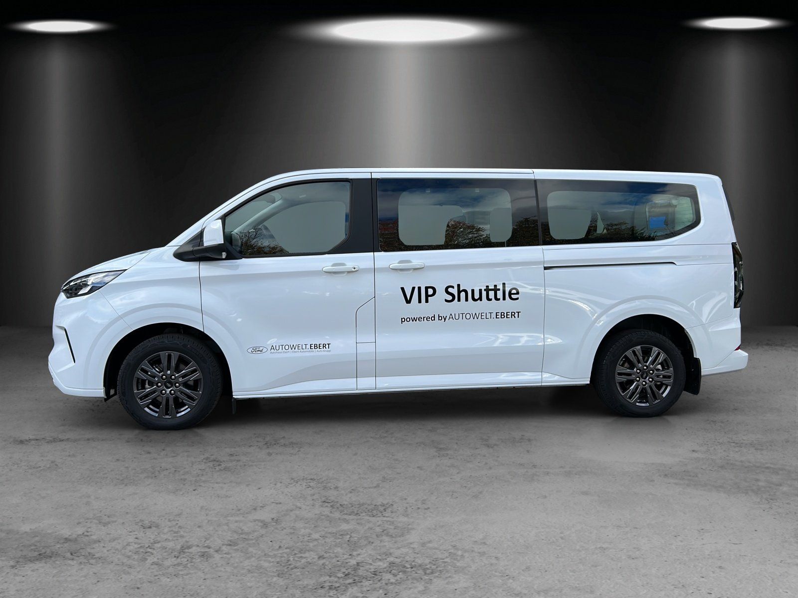Fahrzeugabbildung Ford Tourneo Custom Titanium elekt. Tür Techn. Pak.