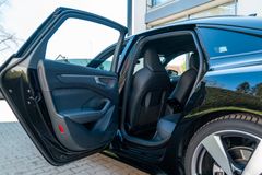 AUDI A6 TDI quattro/ LUFTFAHR./ 21"/ TECH PRO/ S LINE AUDI A6 TDI quattro/ LUFTFAHR./ 21"/ TECH PRO/ S LINE