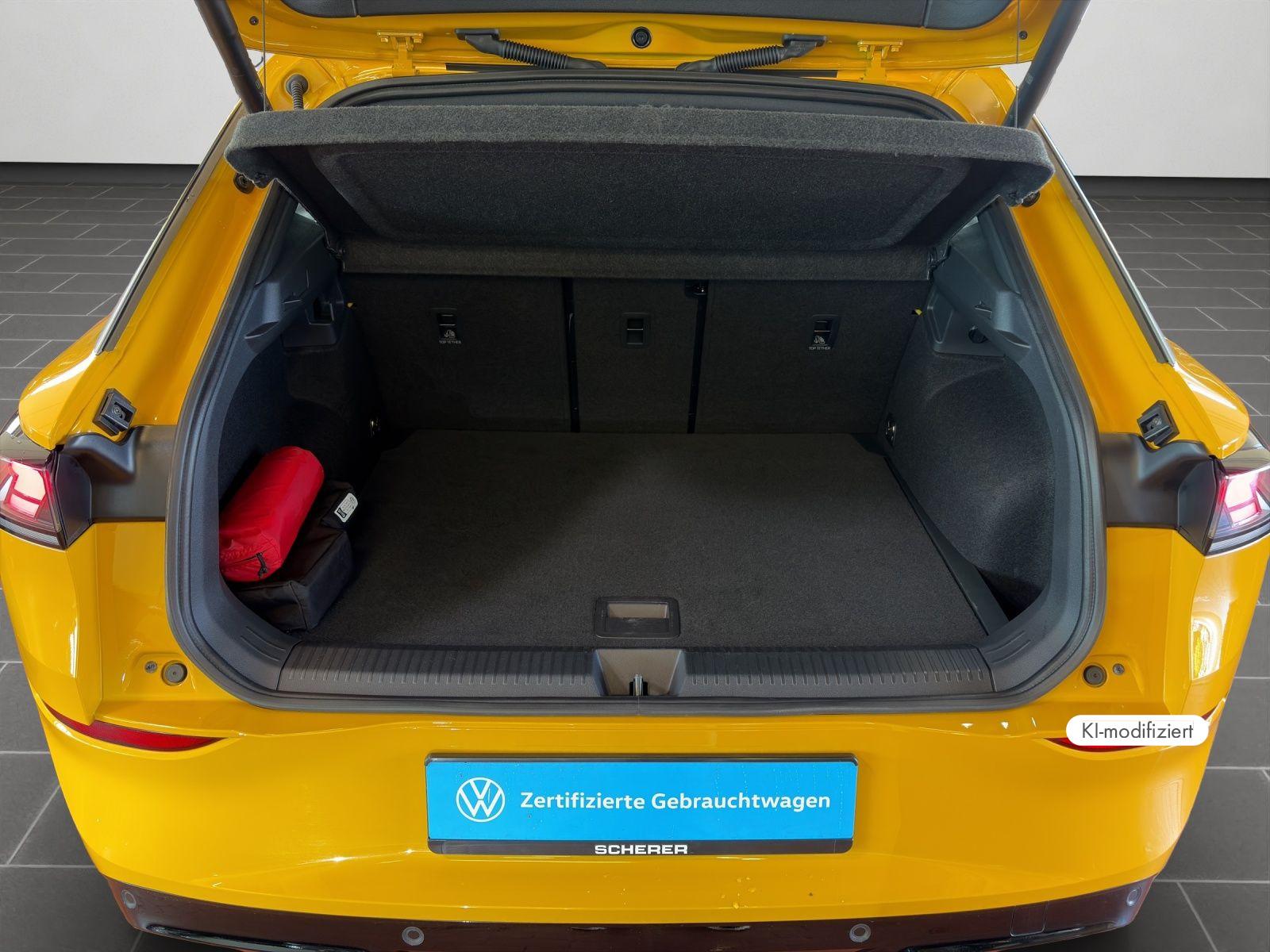Volkswagen T-Roc R line 1.5 eTSI DSG IQ.LIGHT NAVI elek. He, миниатюра 16