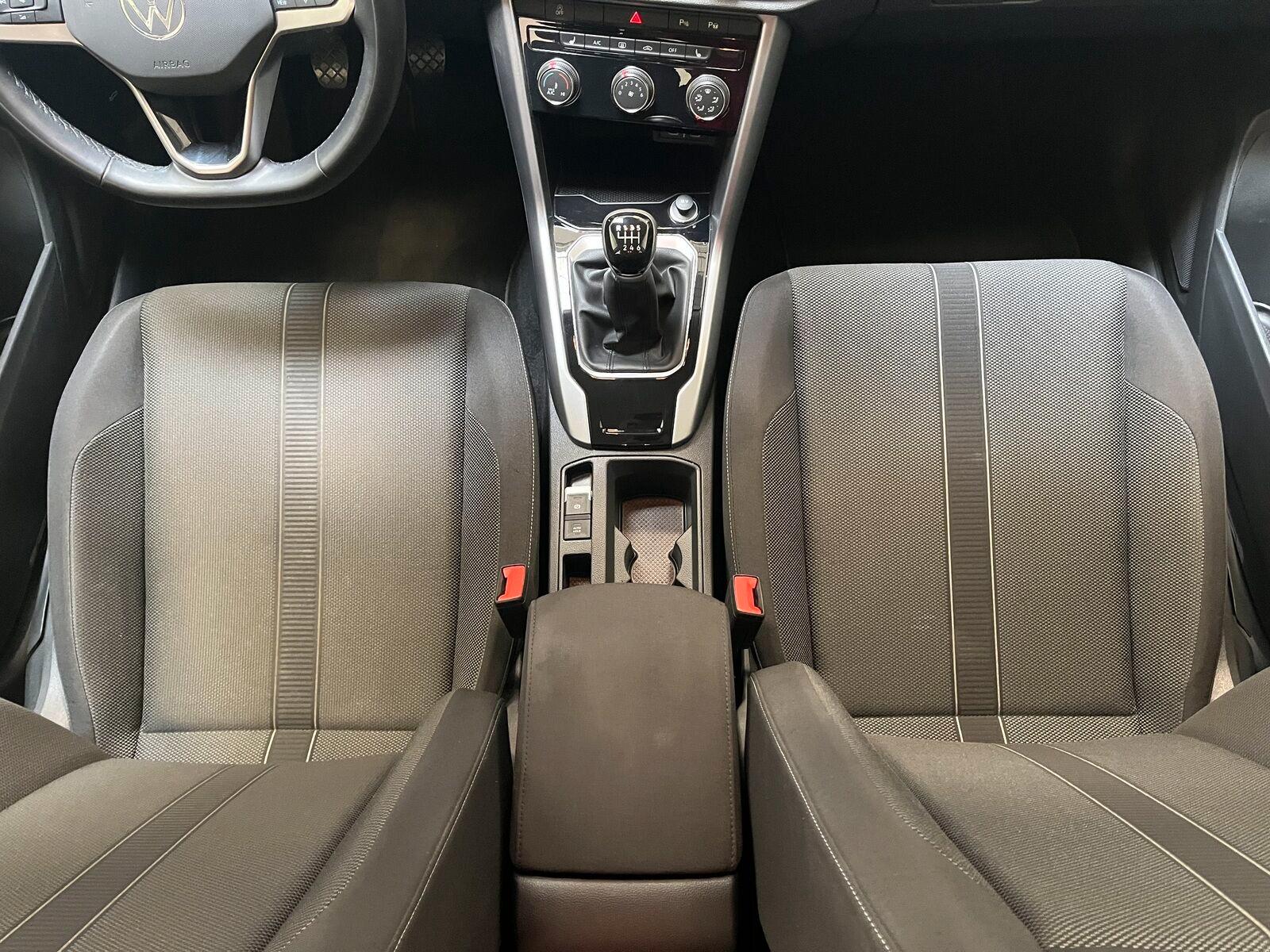 Volkswagen T-Roc 2.0 TDI Life Navi CAM LED Sitzhzg., миниатюра 13